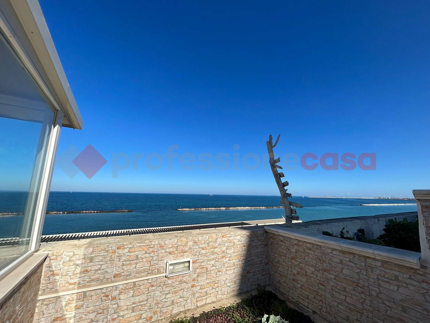 Attico vista mare a Bari