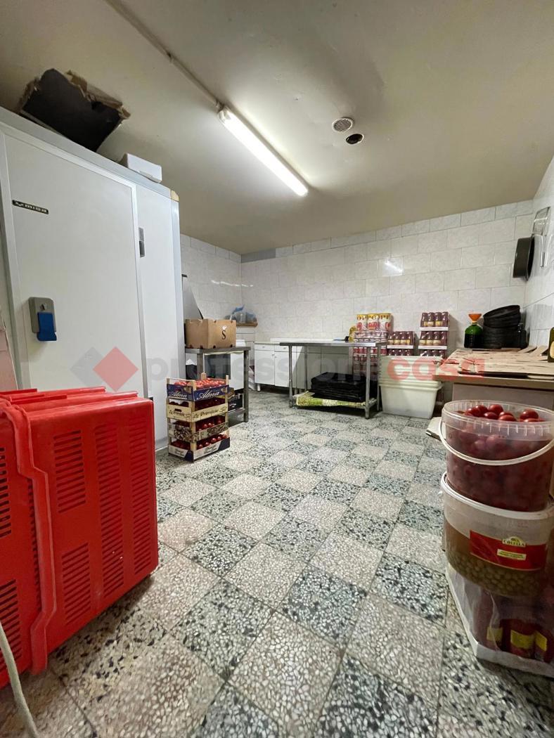 Negozio in vendita a Bari