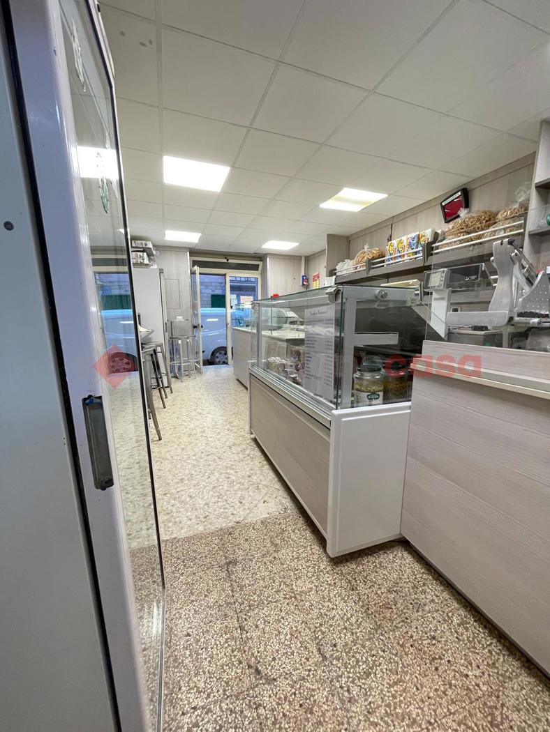 Negozio in vendita a Bari