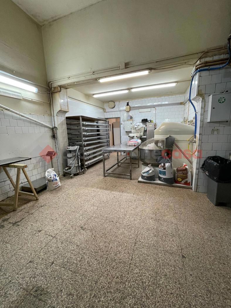 Negozio in vendita a Bari