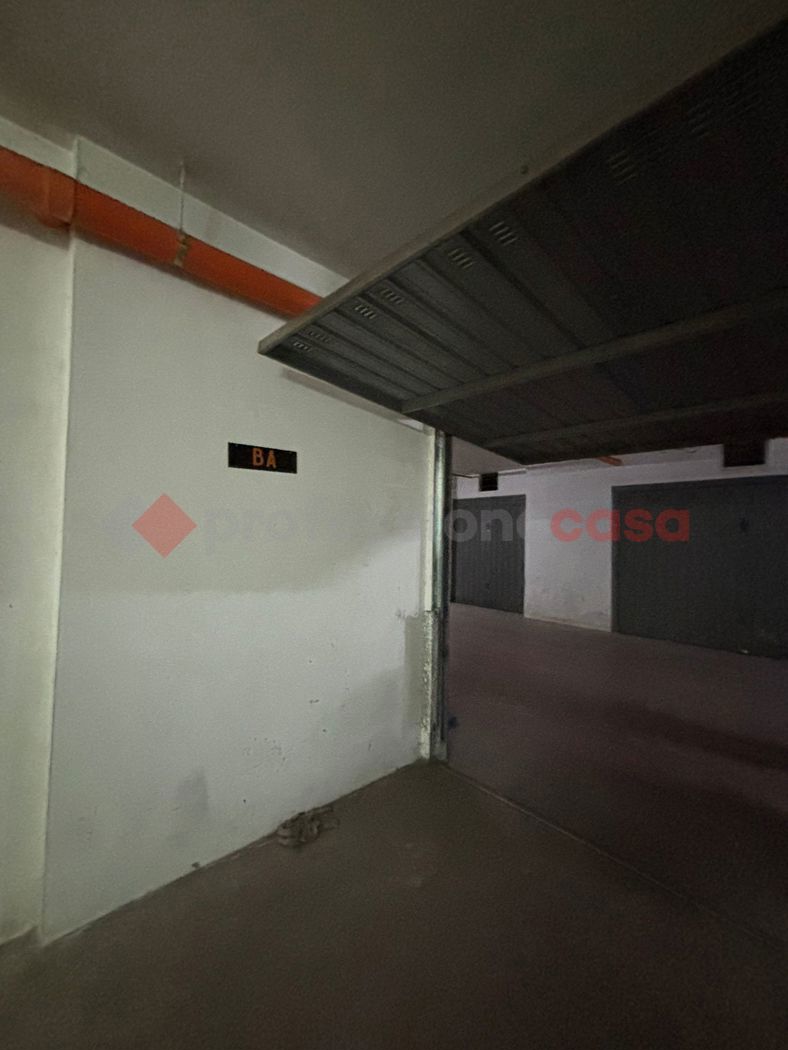 Box/Garage 36mq in vendita a Bari