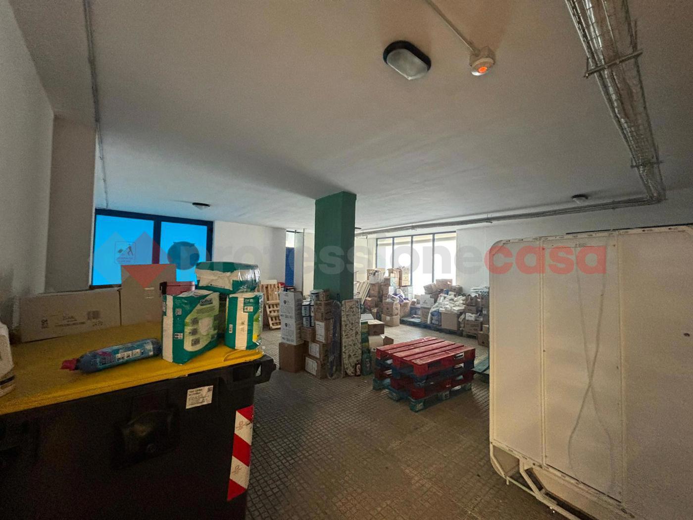 Negozio in affitto a Bari