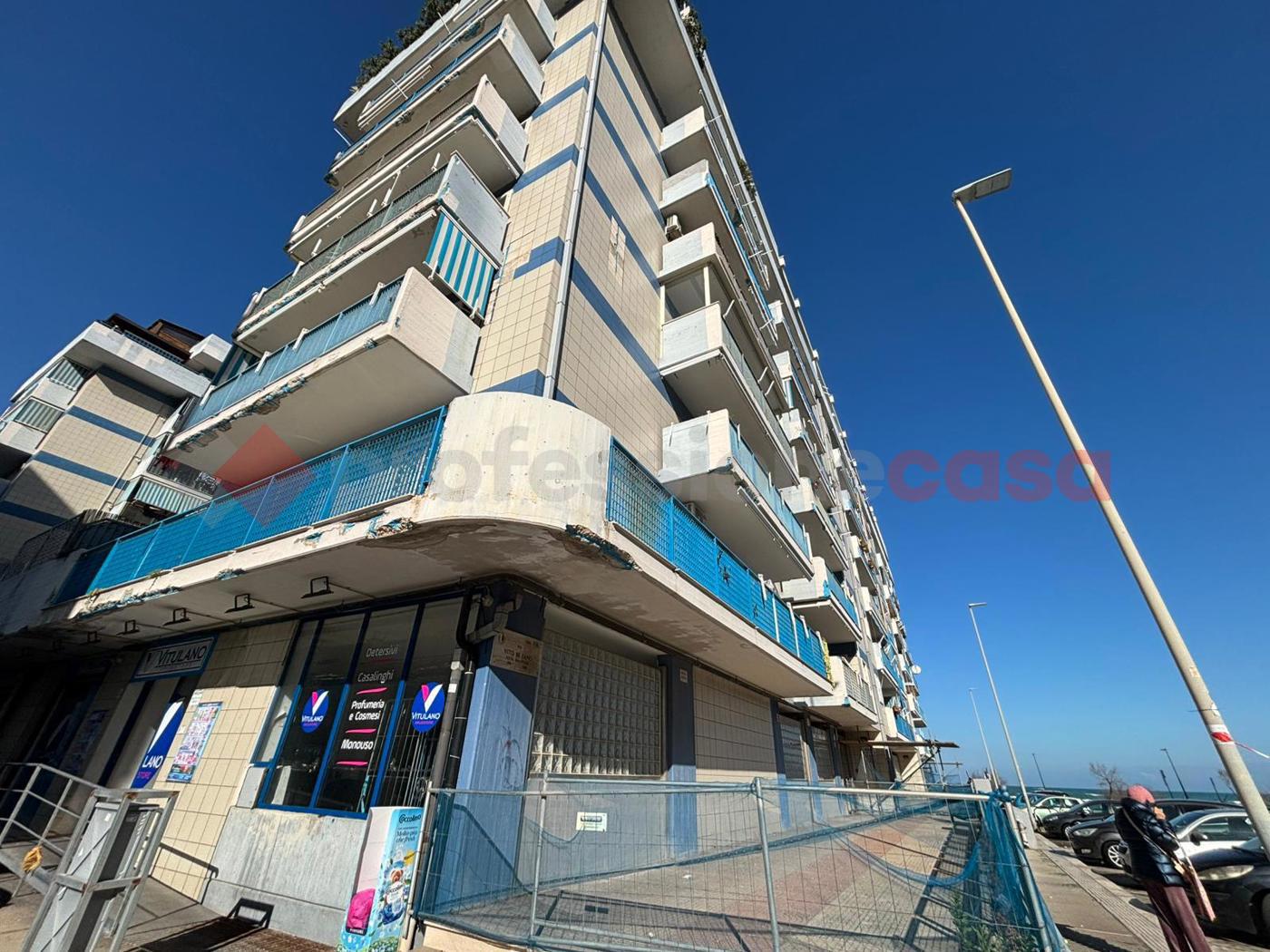 Negozio in affitto a Bari