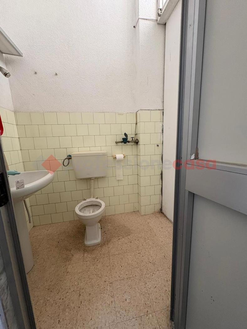 Negozio in vendita a Bari
