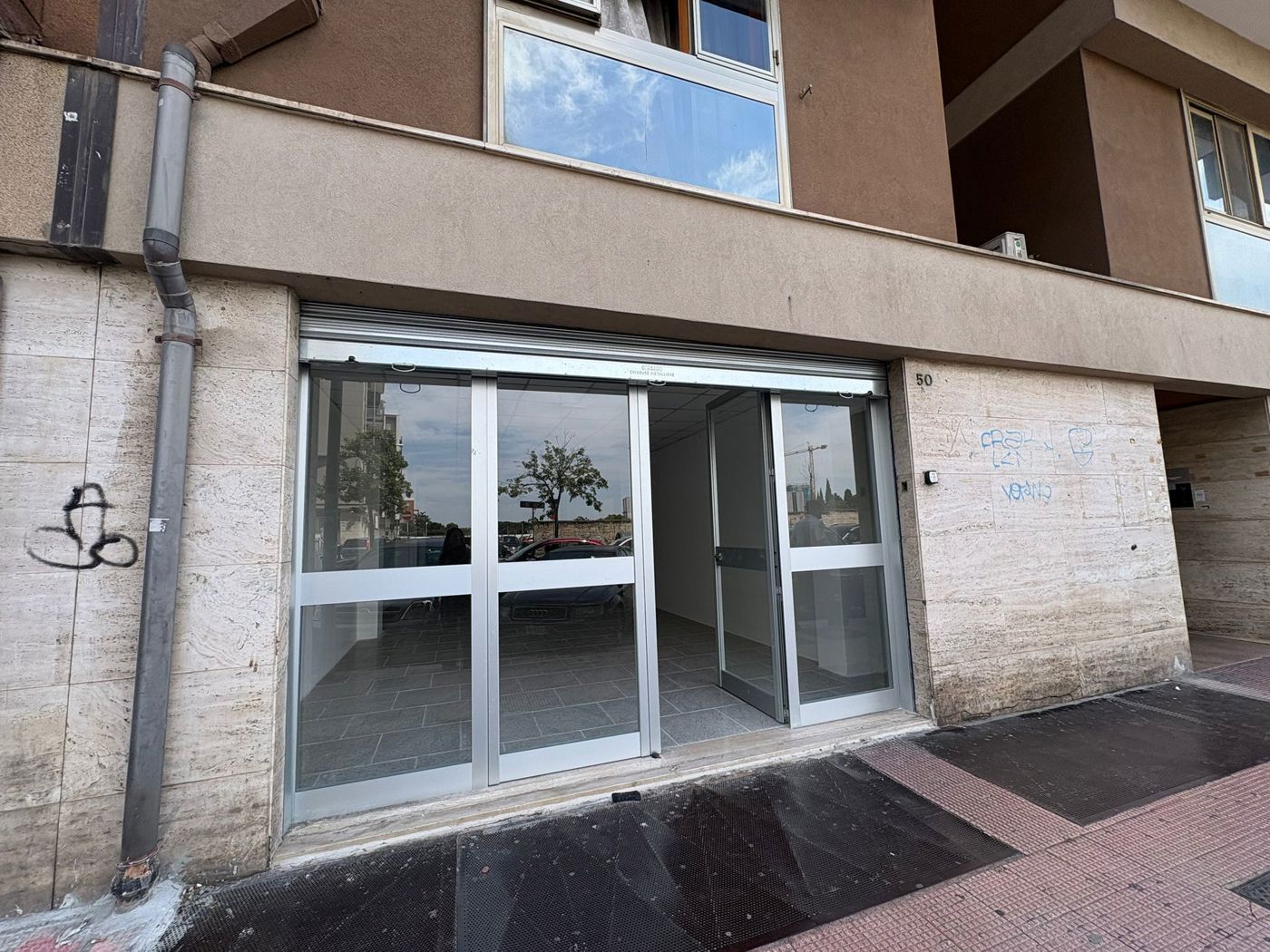 Negozio in affitto a Bari