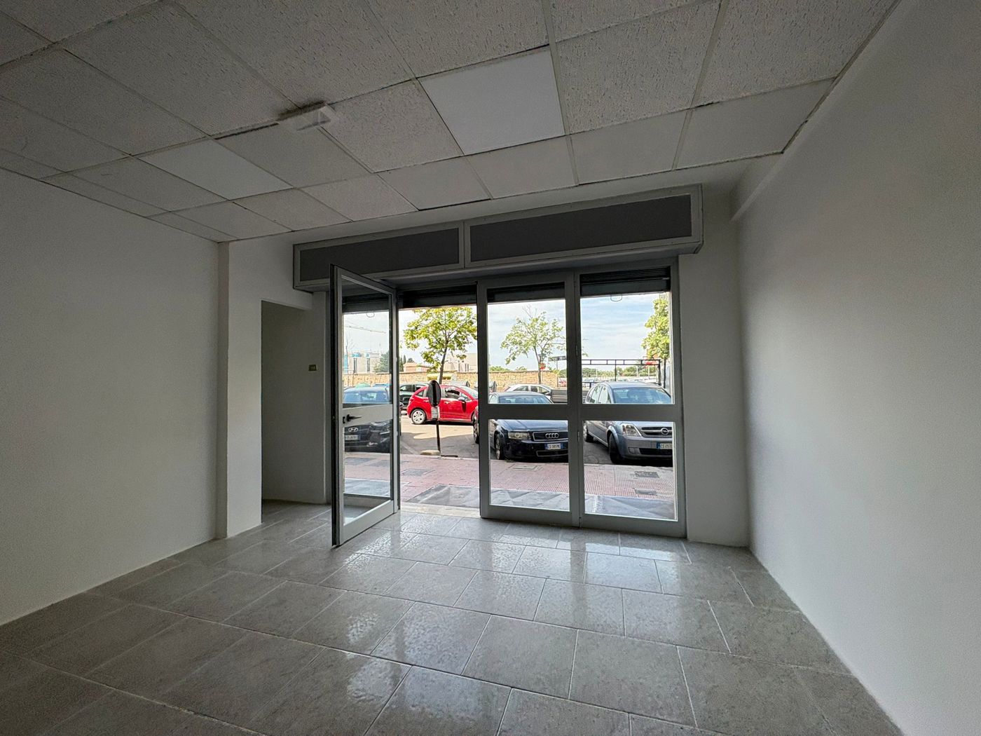Negozio in affitto a Bari