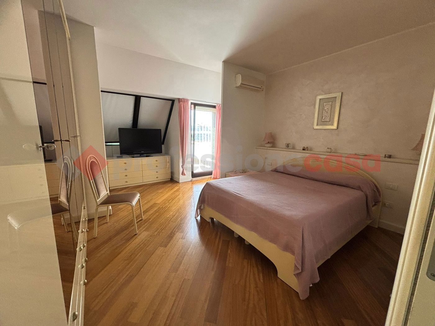 Villa arredata in affitto a Bari