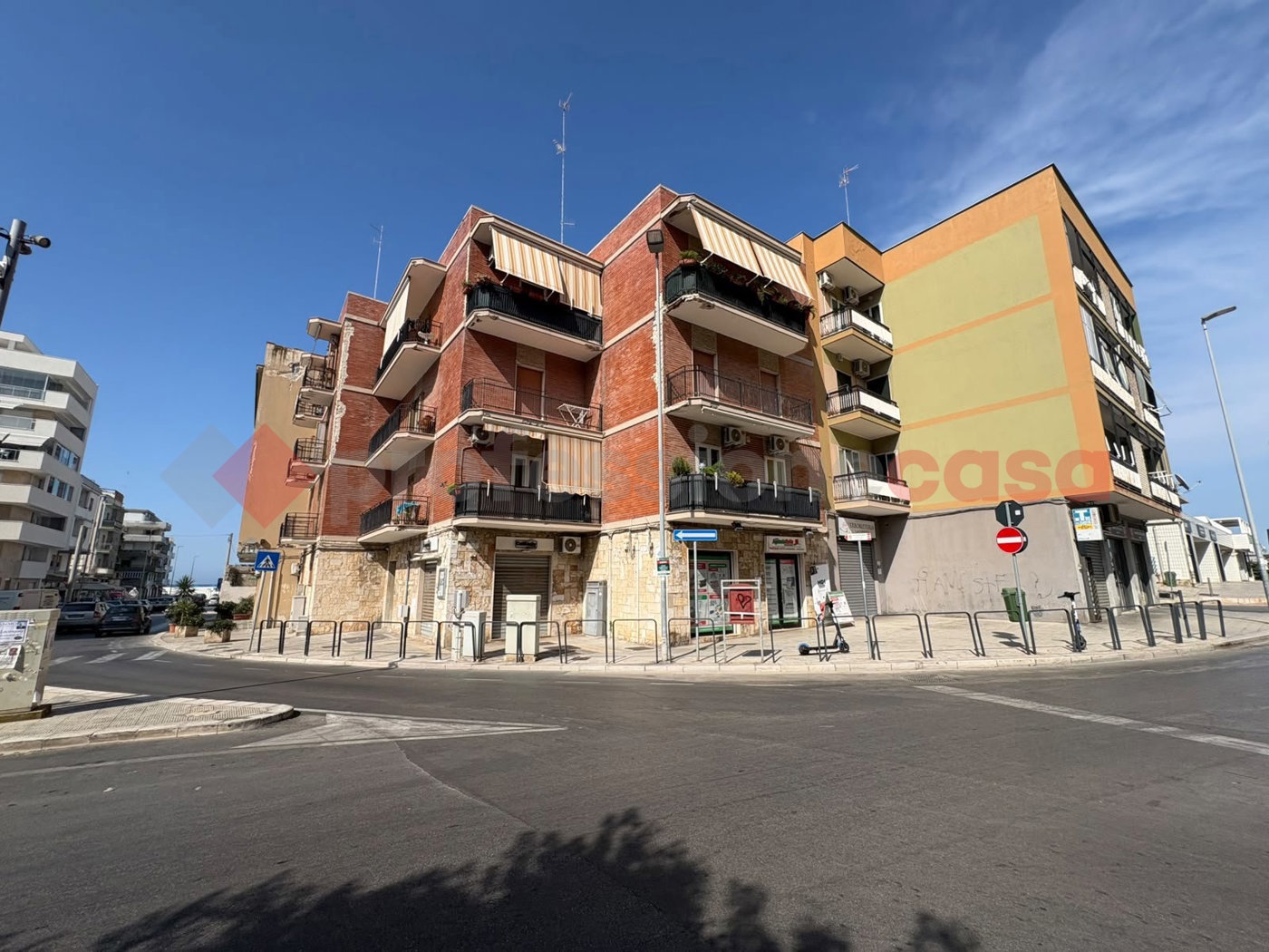 Negozio in vendita a Bari