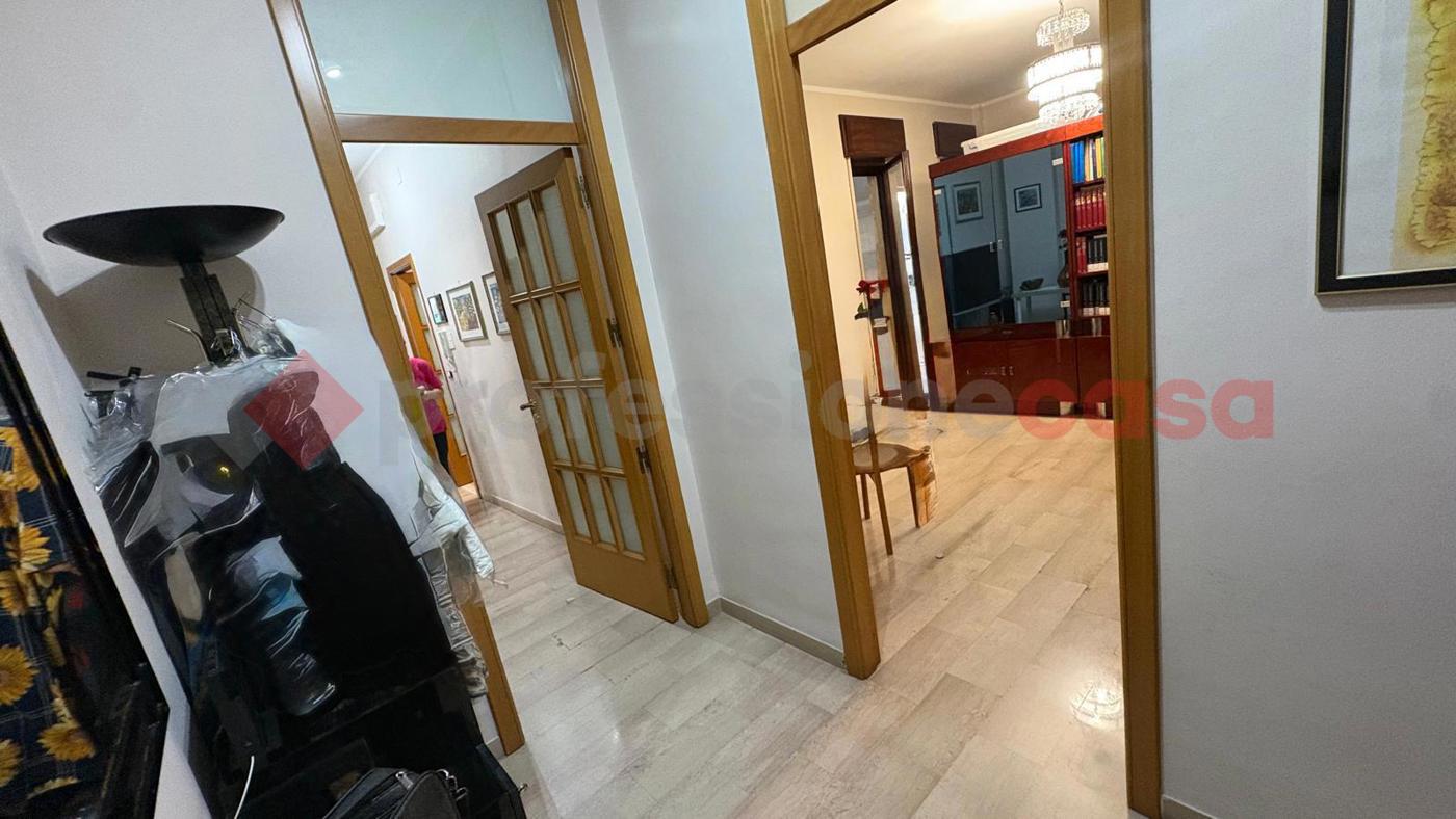 Trilocale da ristrutturare a Bari