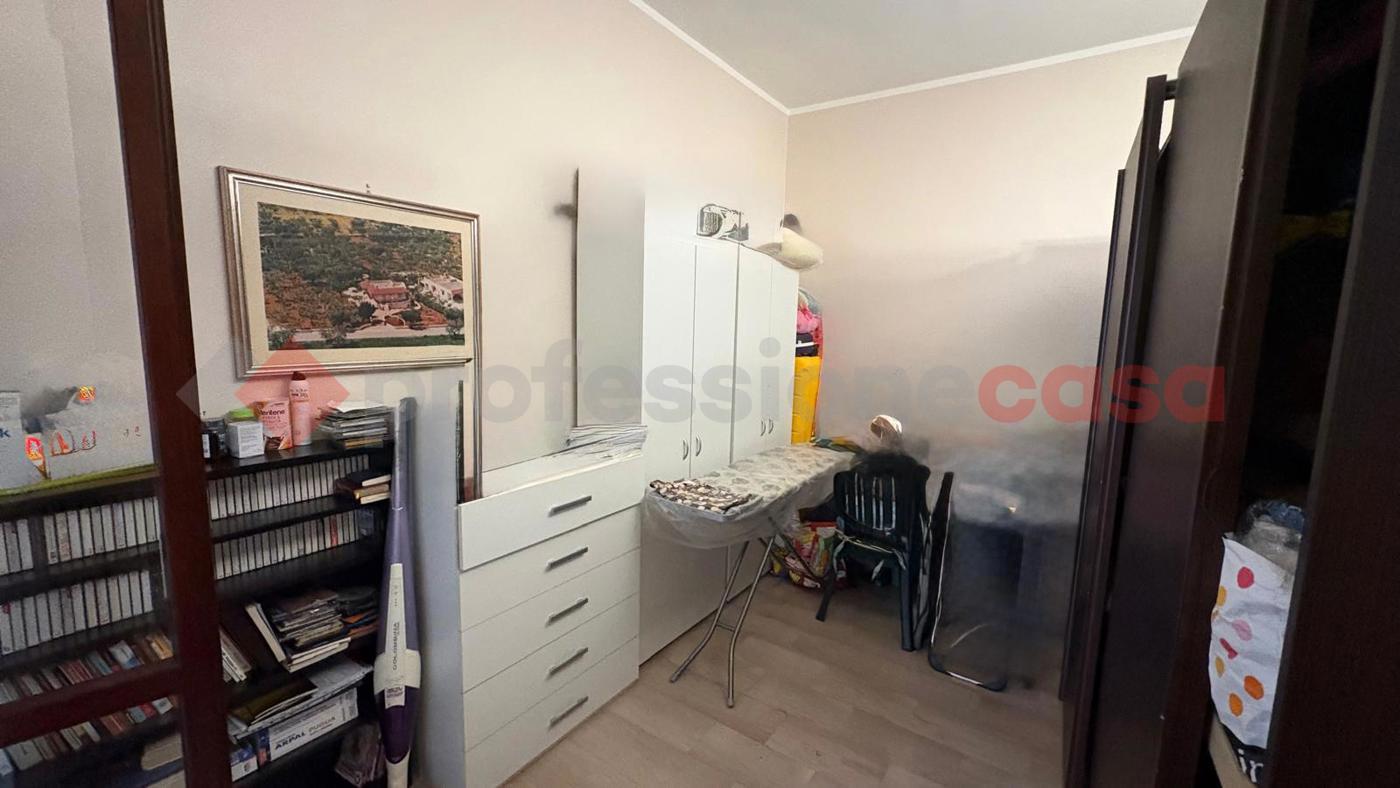 Trilocale da ristrutturare a Bari