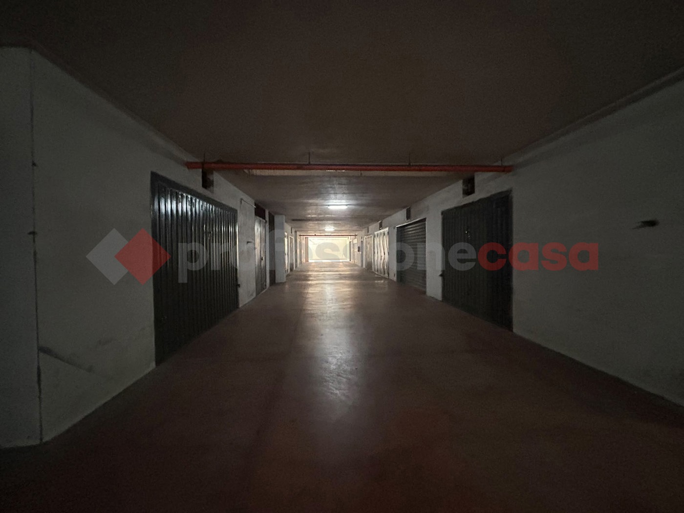 Box/Garage 19mq in vendita a Bari