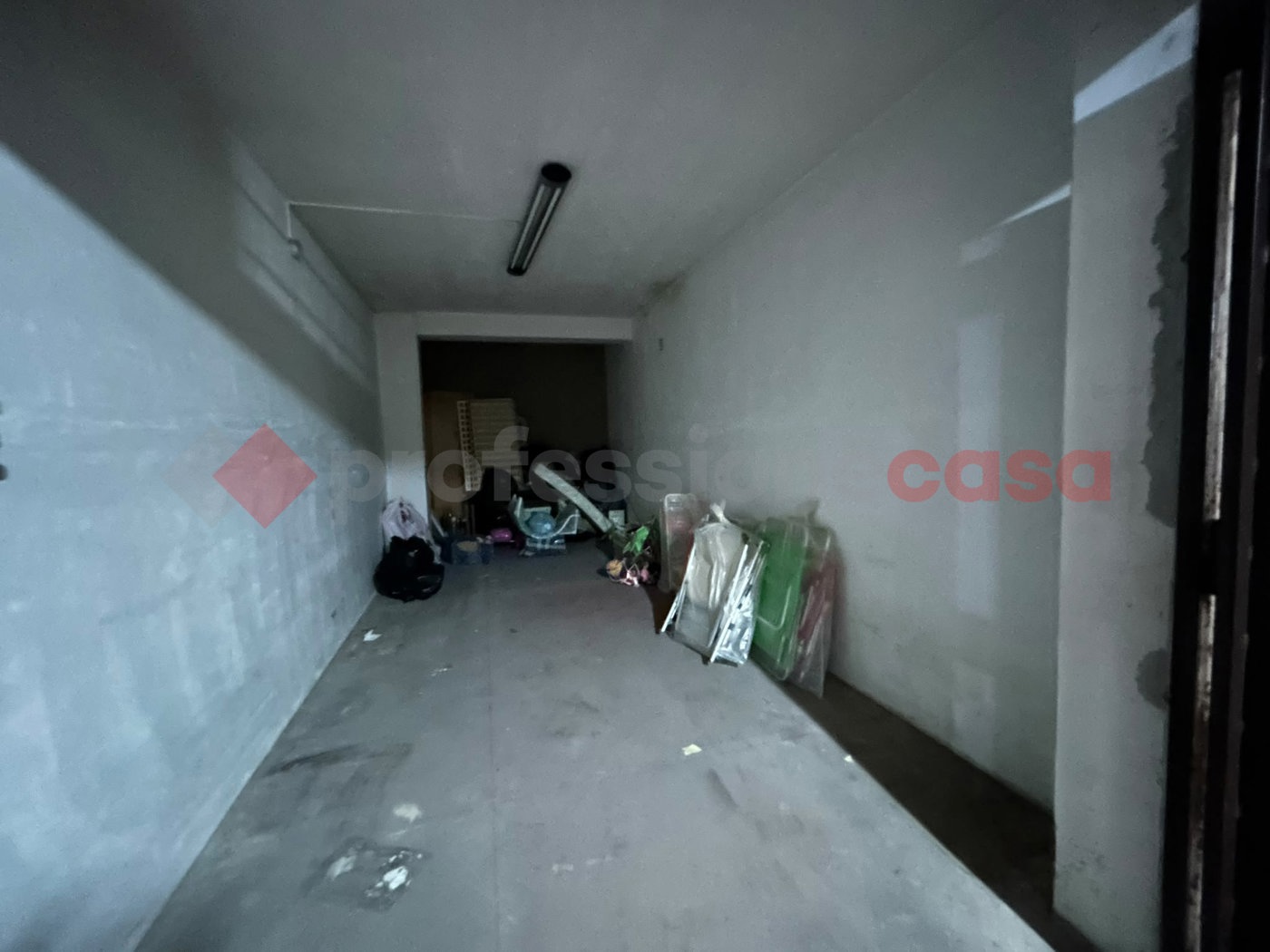 Box/Garage 19mq in vendita a Bari