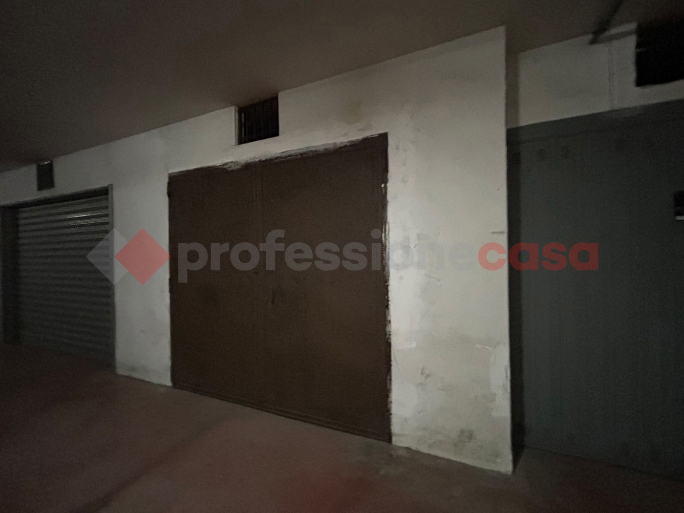 Box/Garage 19mq in vendita a Bari