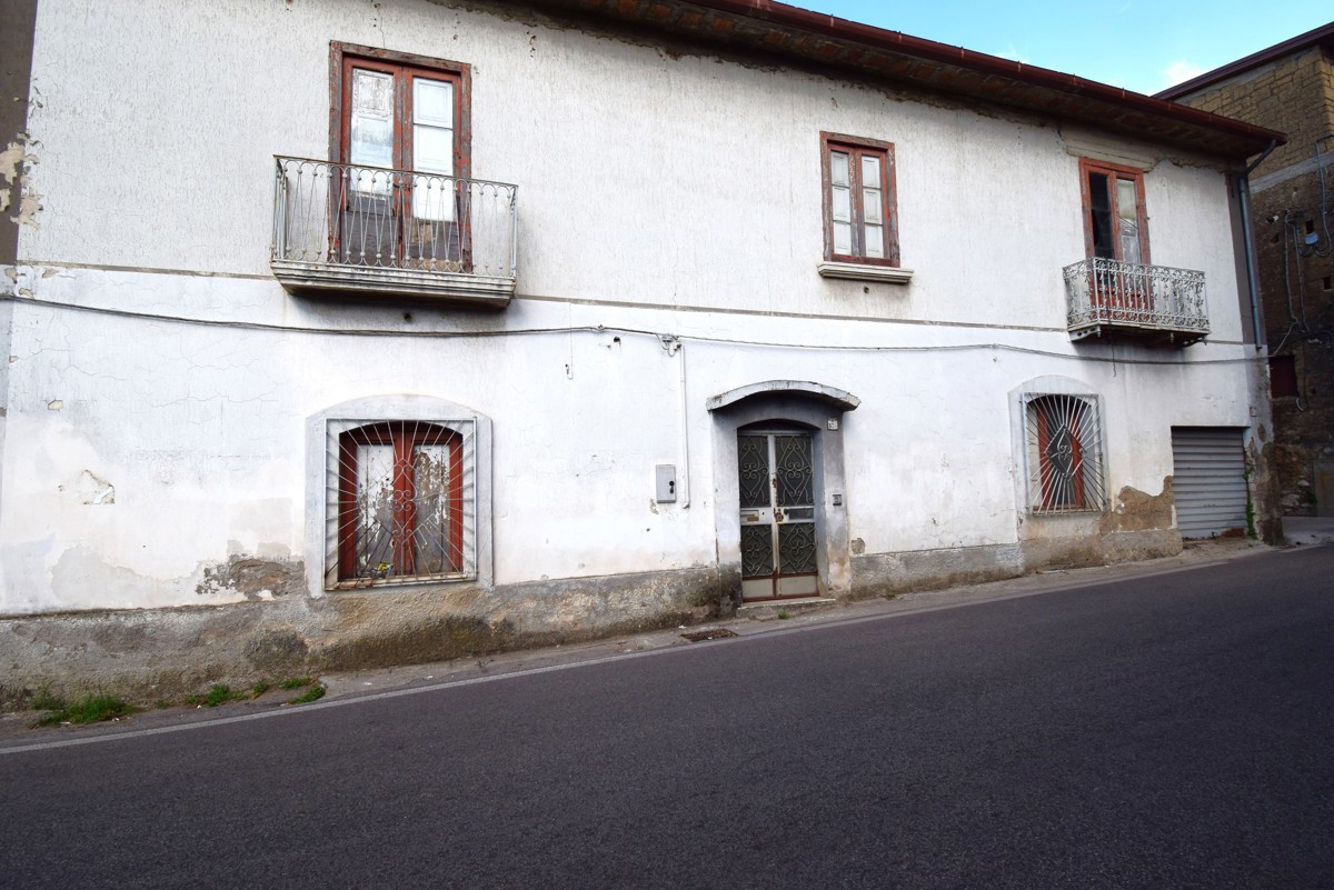 Casa indipendente in vendita a Mercato San Severino