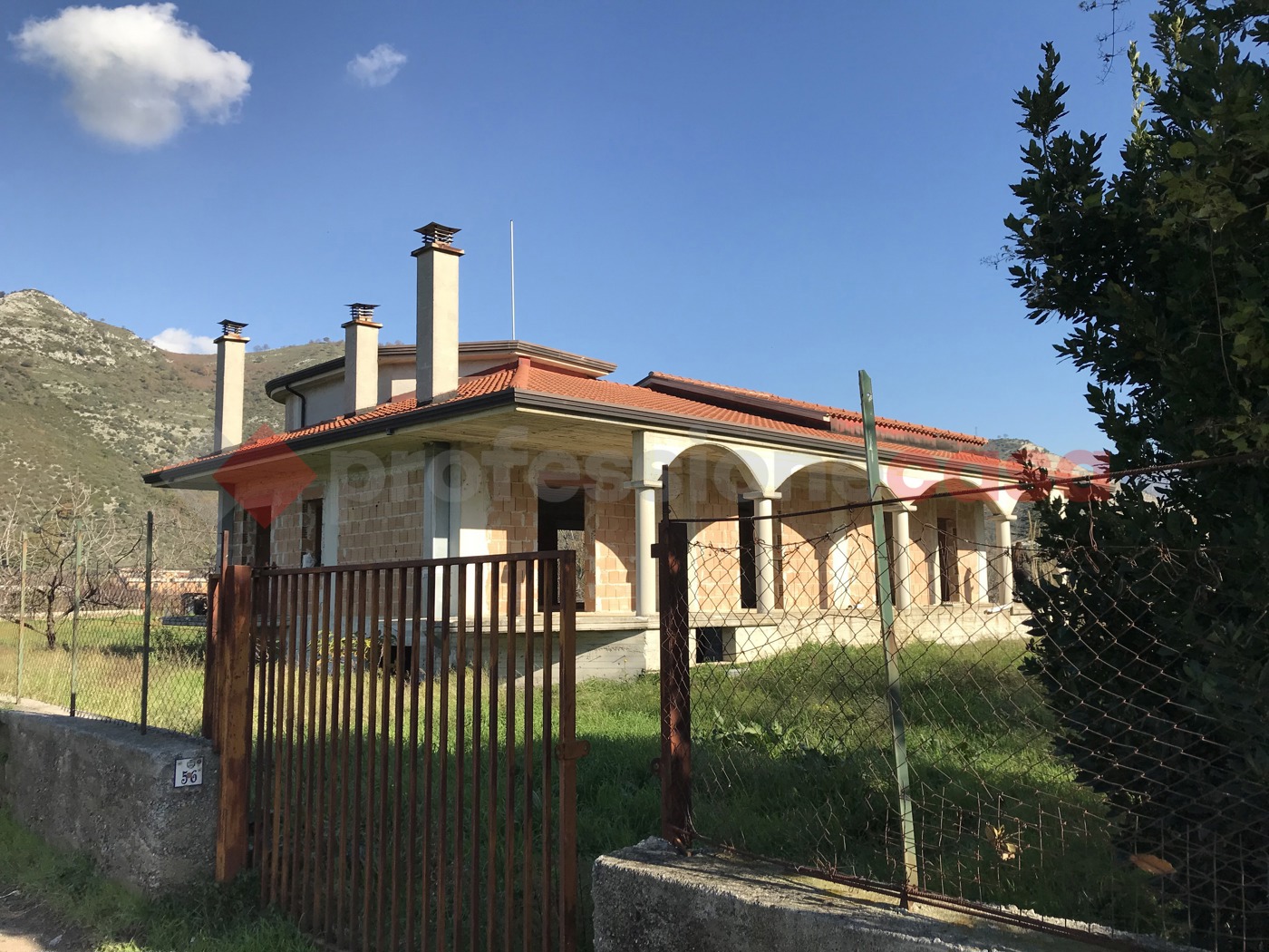 Casa indipendente in vendita a Mercato San Severino