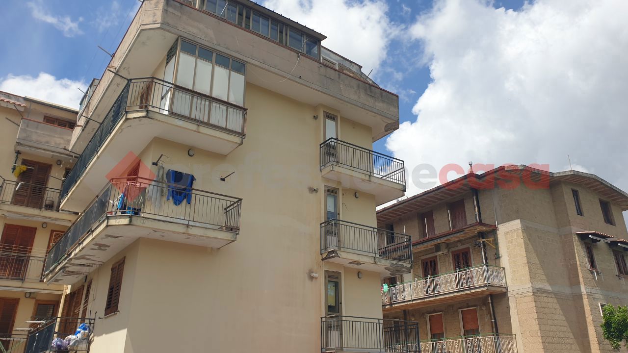 Rustico in vendita a Castel San Giorgio