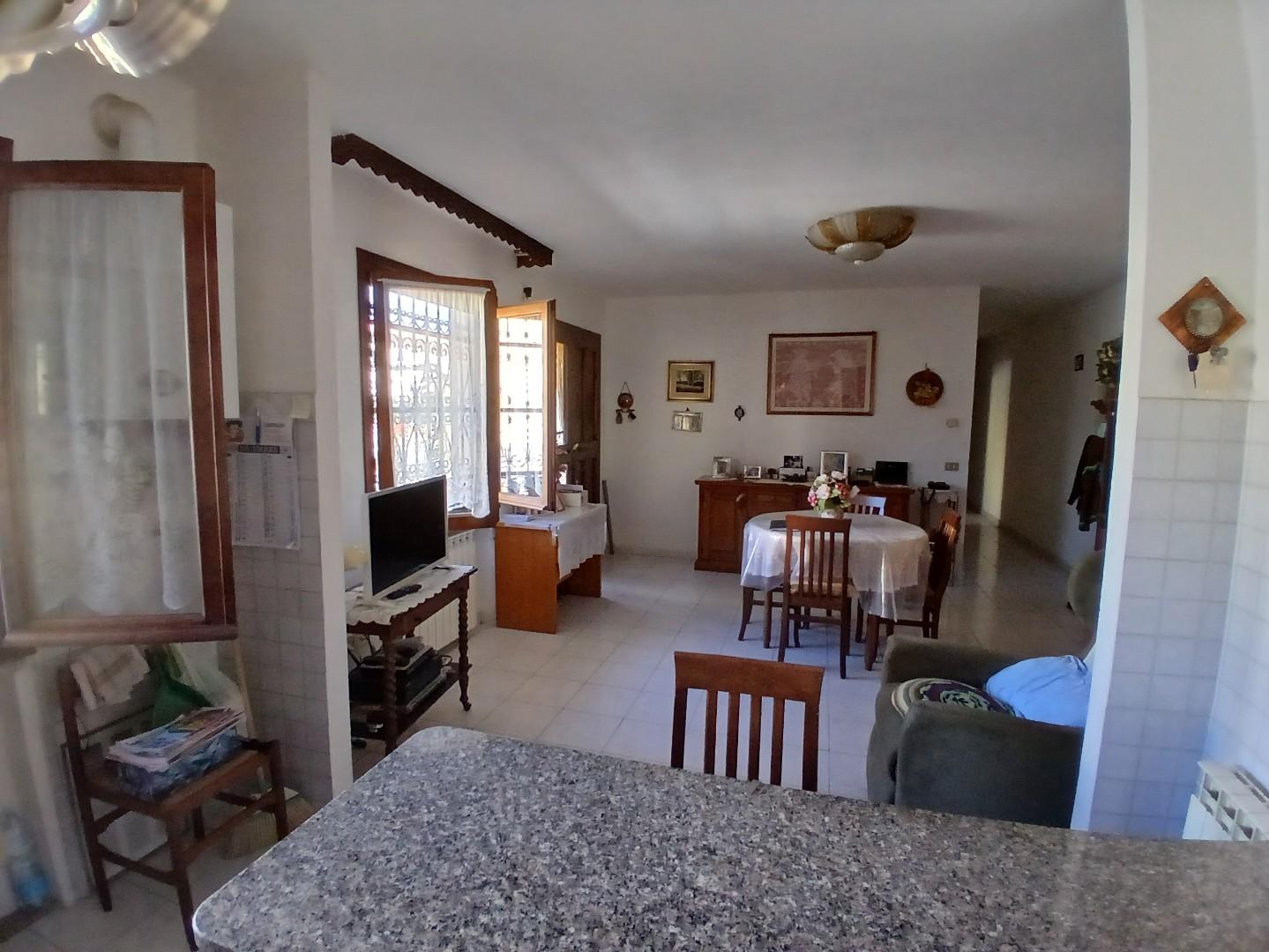 Casa indipendente con giardino a Vecchiano