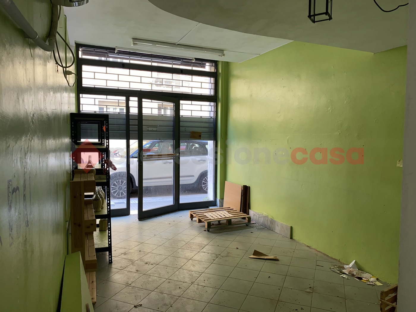 Negozio in affitto a Livorno