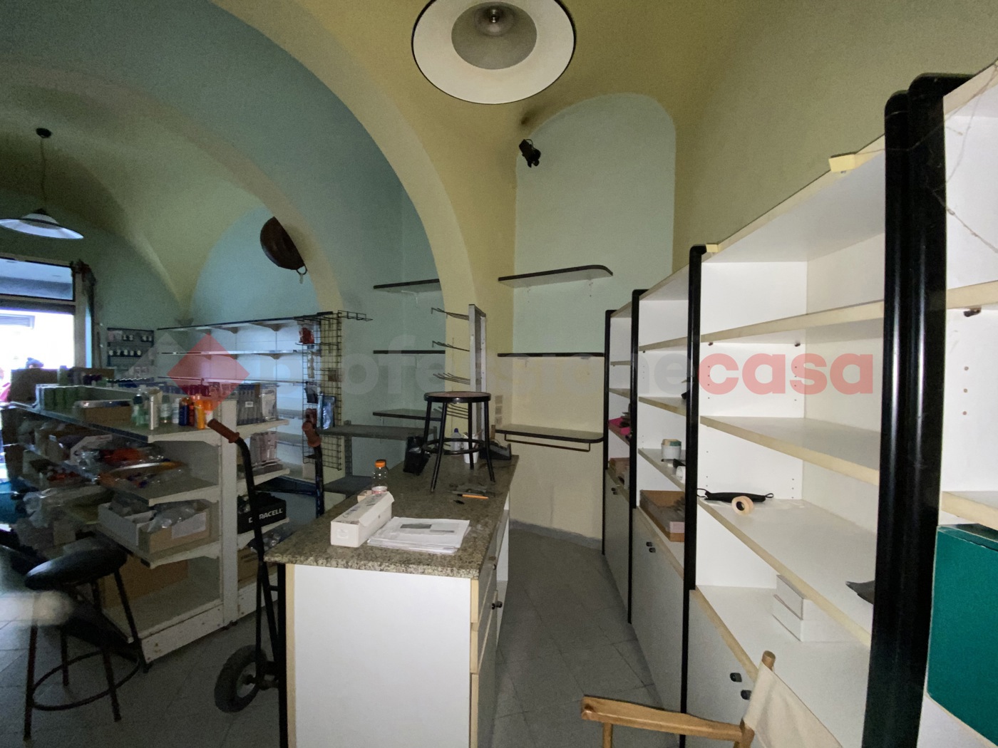 Negozio in affitto a Livorno