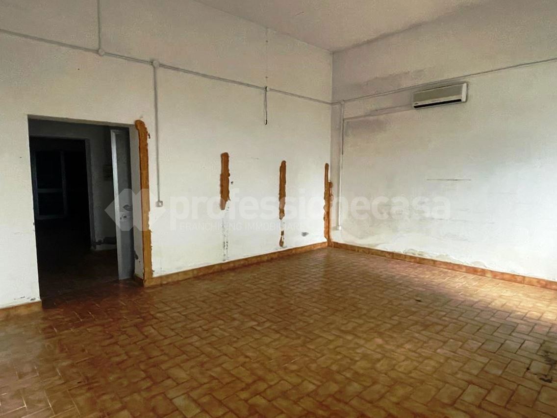 Negozio in vendita a Livorno