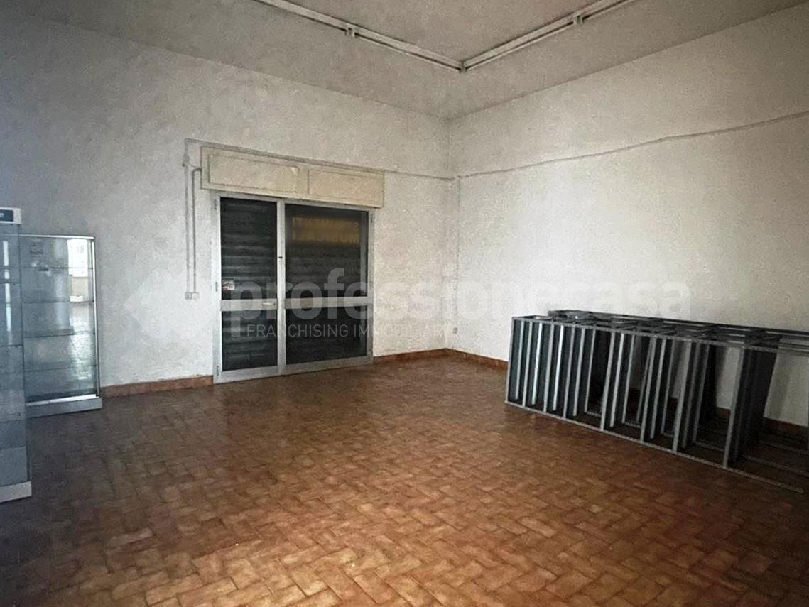 Negozio in vendita a Livorno