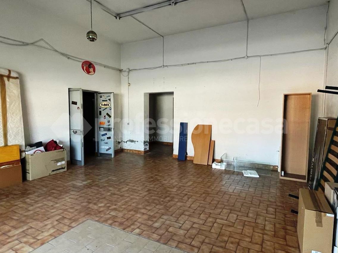 Negozio in vendita a Livorno