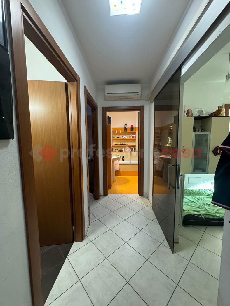 Appartamento in vendita a Livorno