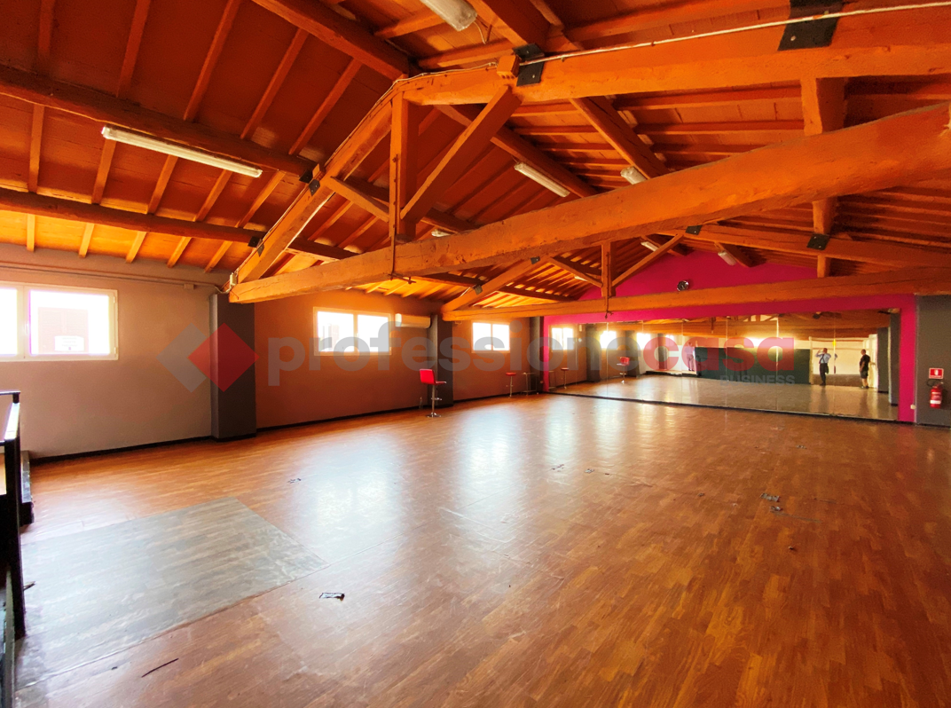 Negozio in vendita a Livorno