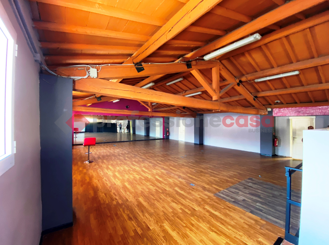 Negozio in vendita a Livorno