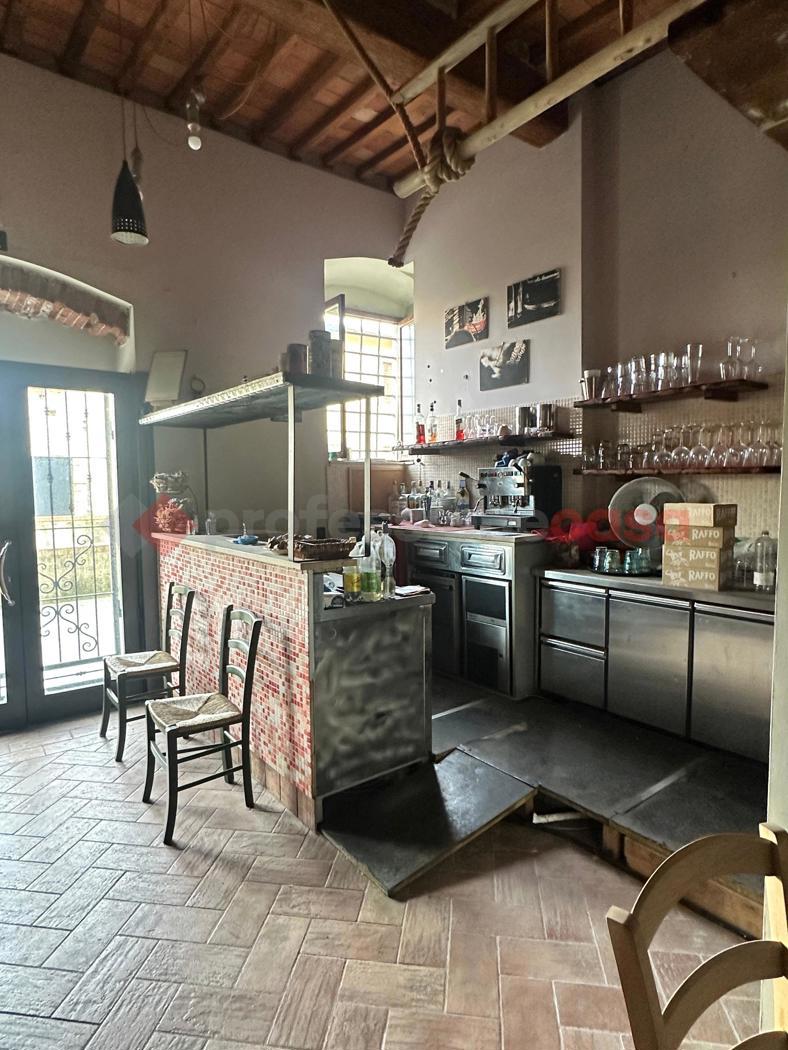 Negozio in affitto a Livorno