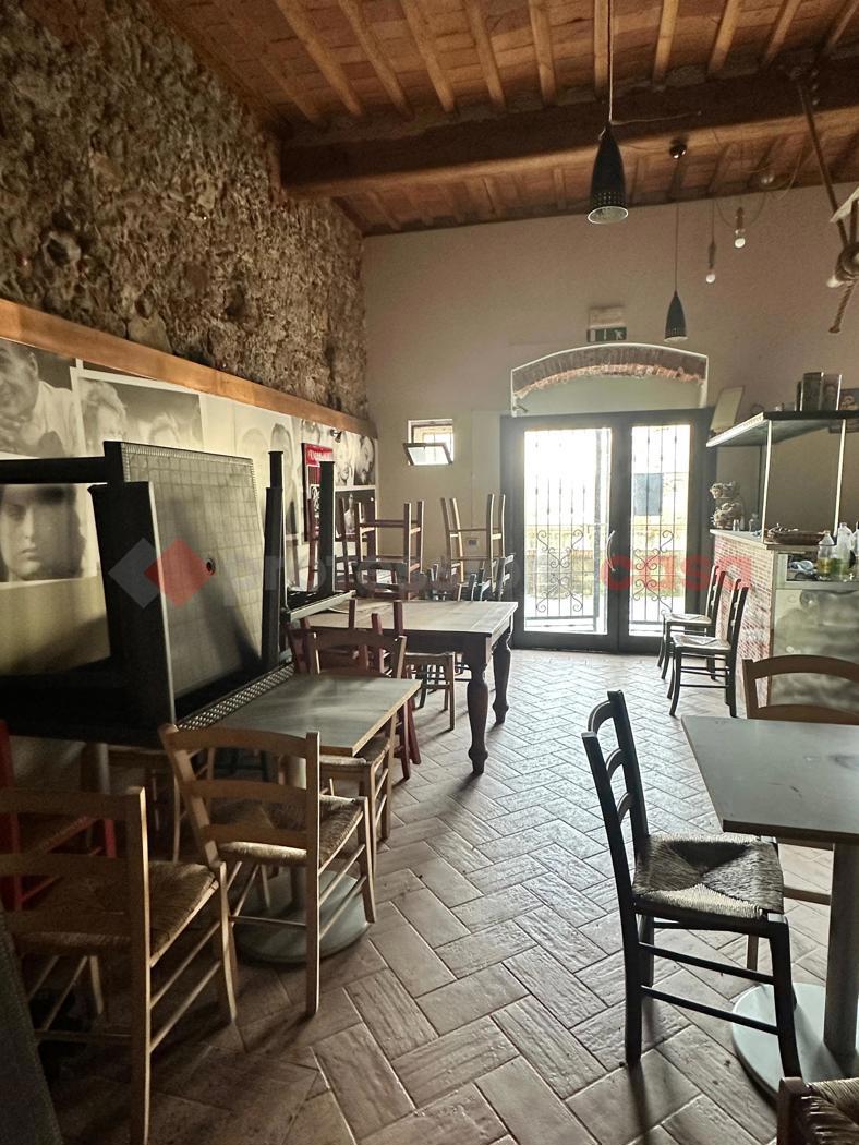 Negozio in affitto a Livorno