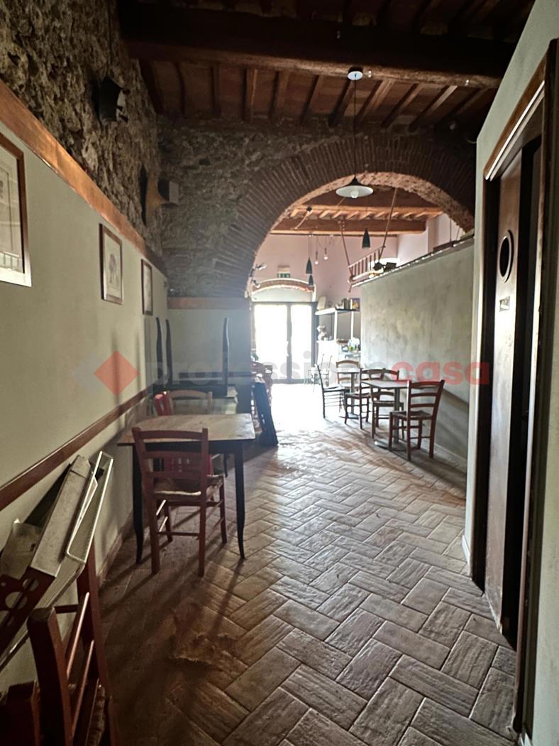 Negozio in affitto a Livorno