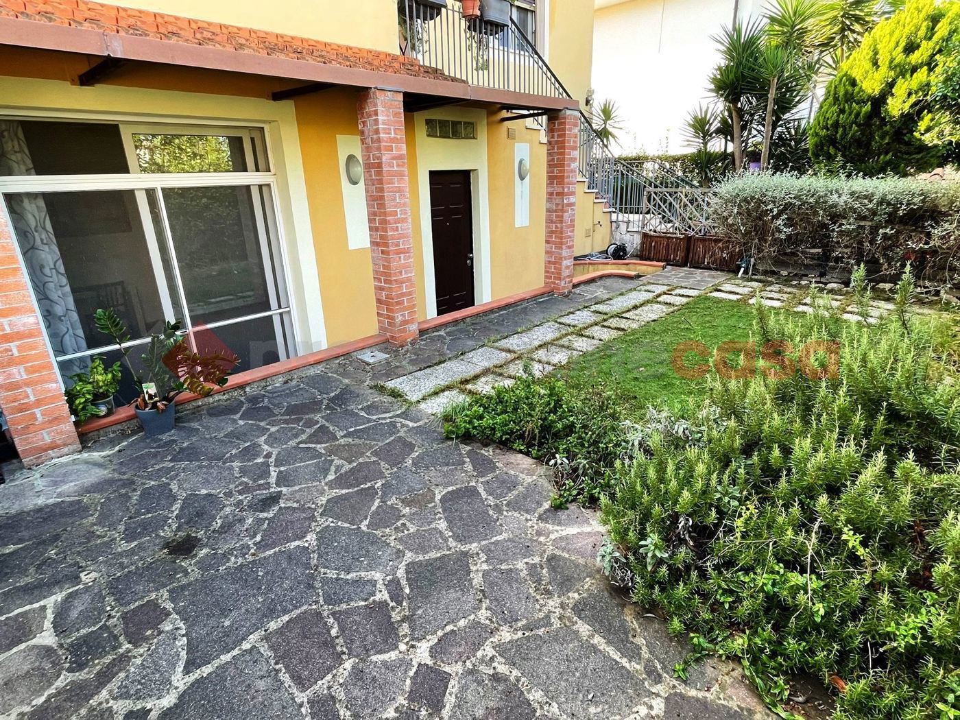 Trilocale con giardino a Collesalvetti