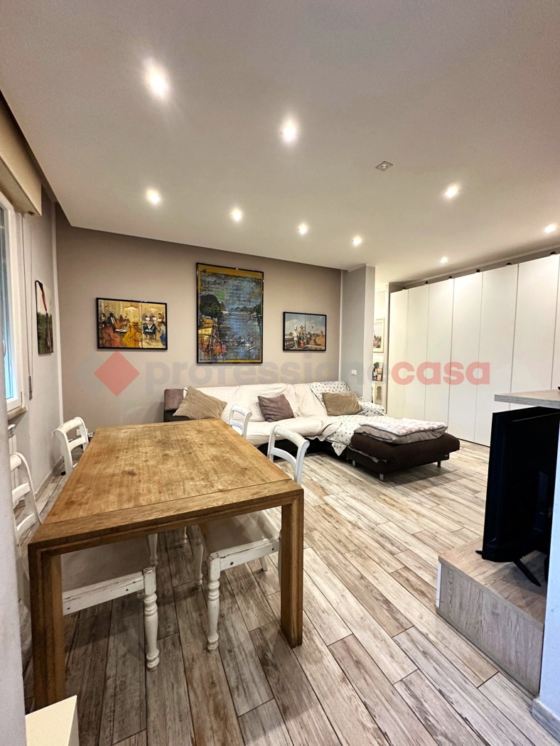 Quadrilocale ristrutturato a Livorno