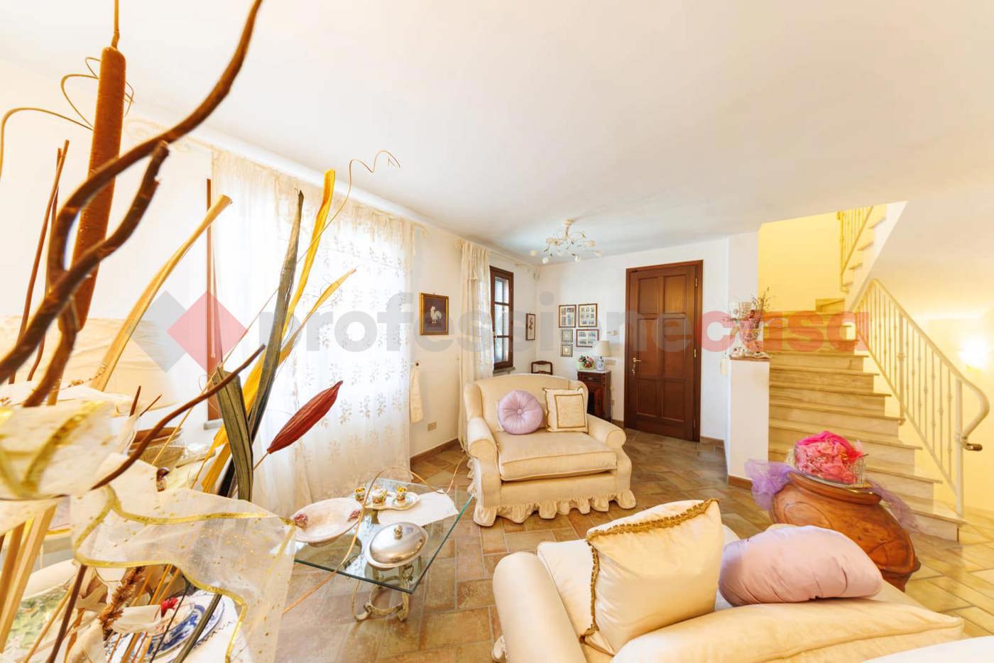 Stabile/Palazzo in vendita a Collesalvetti