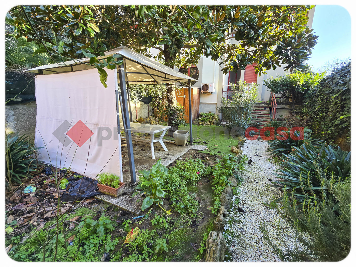 Trilocale in vendita a Livorno