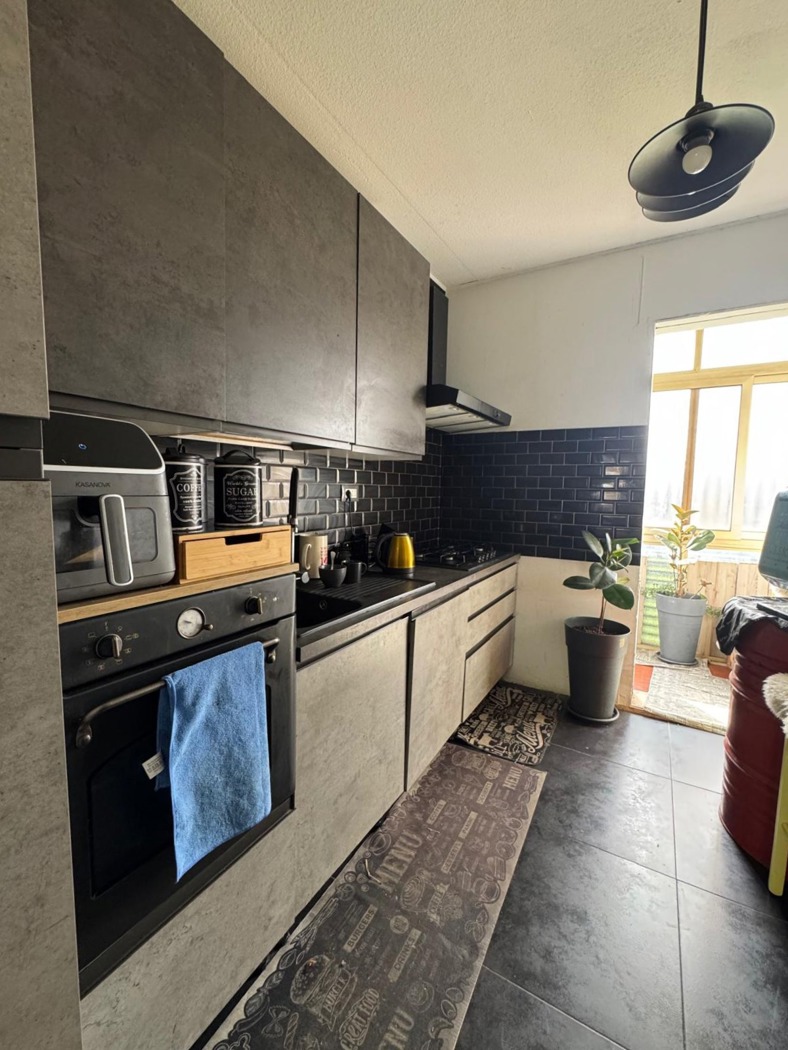 Appartamento in vendita a Livorno