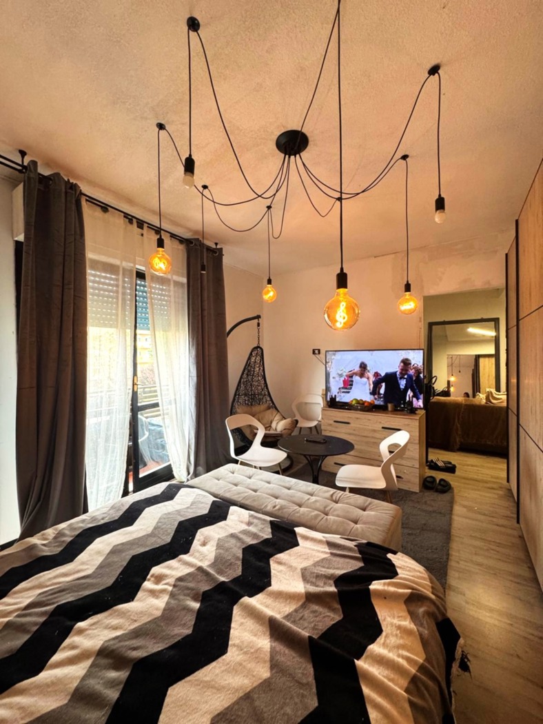 Appartamento in vendita a Livorno