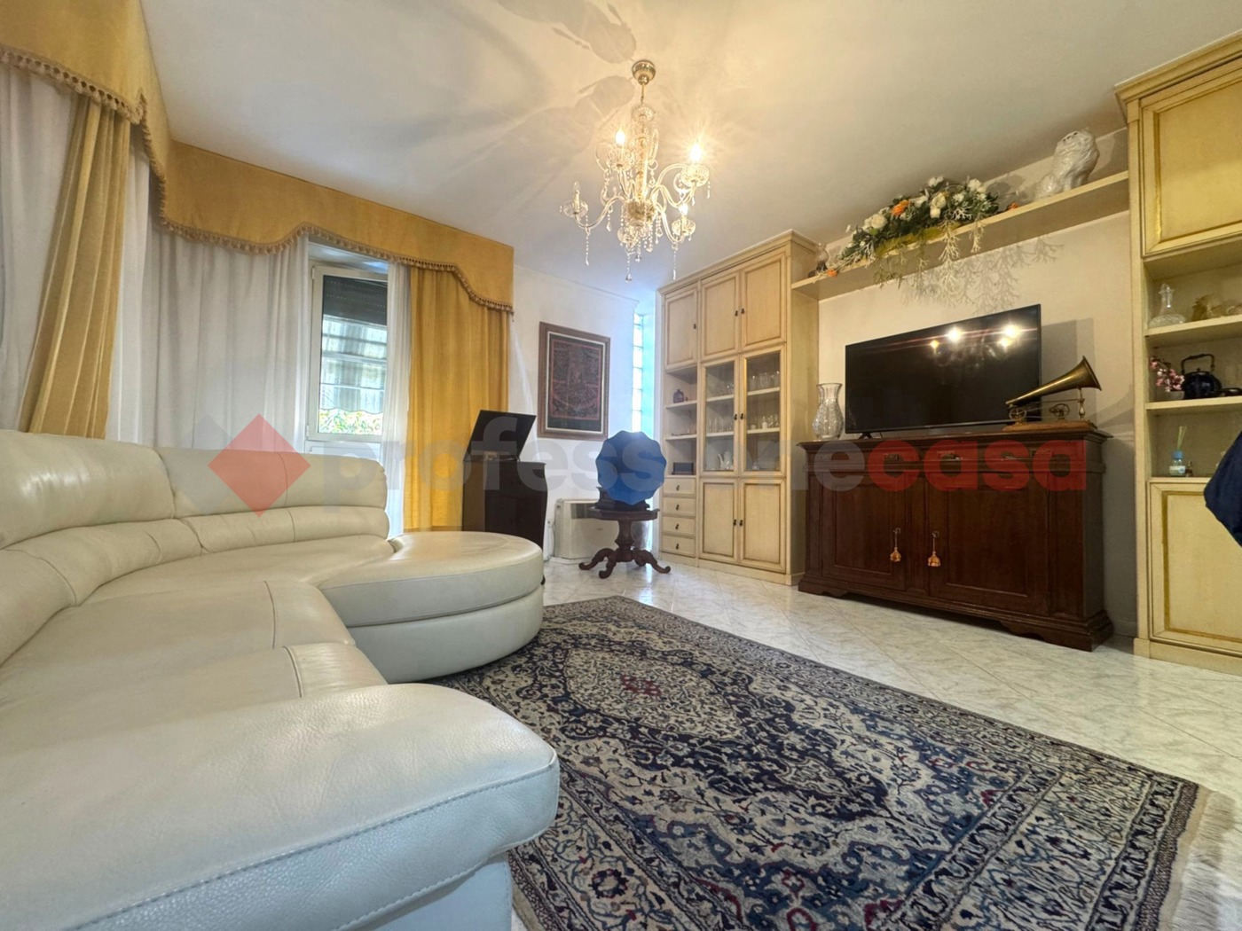 Quadrilocale in vendita a Livorno