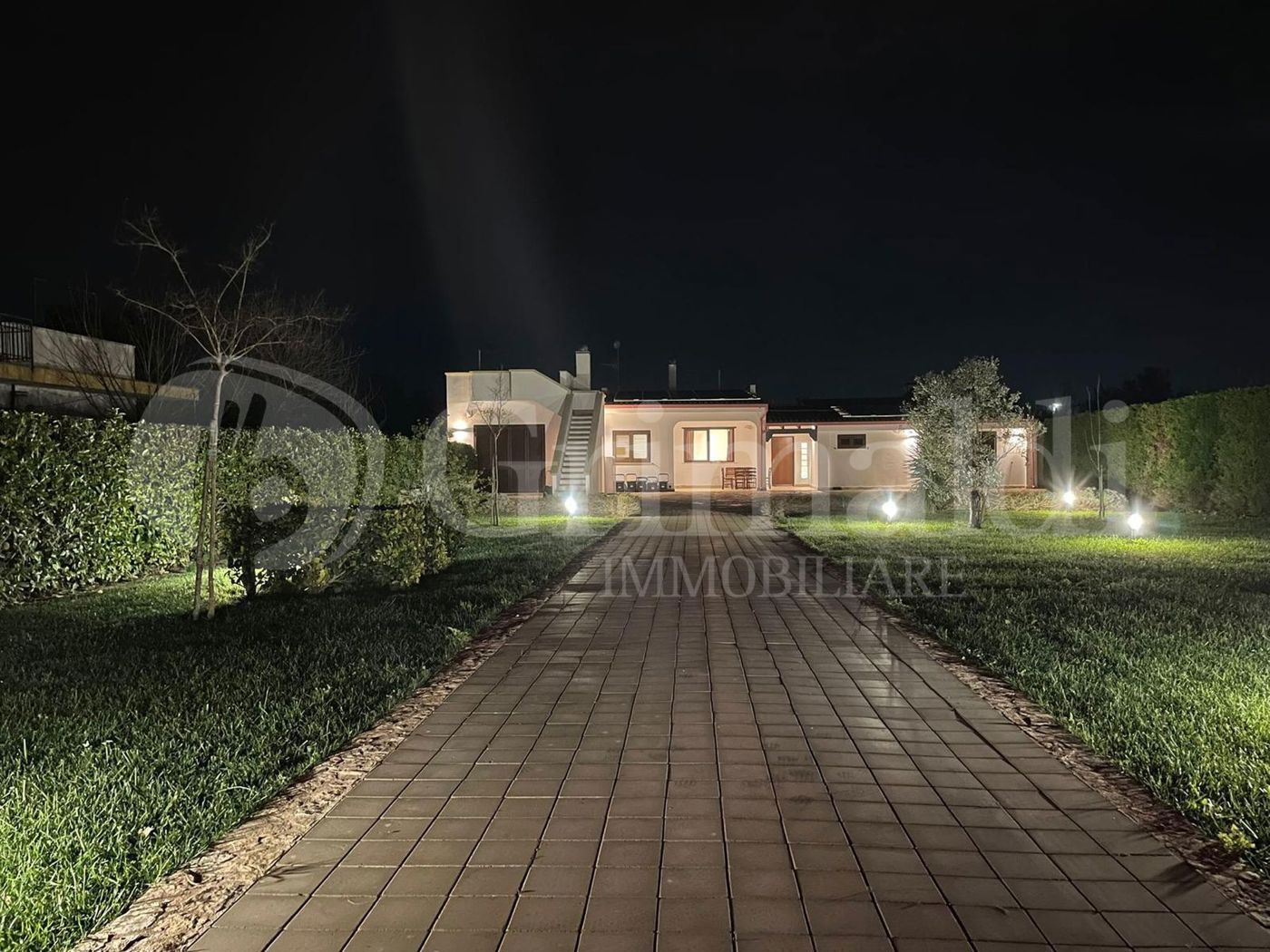 Villa con giardino a Matino