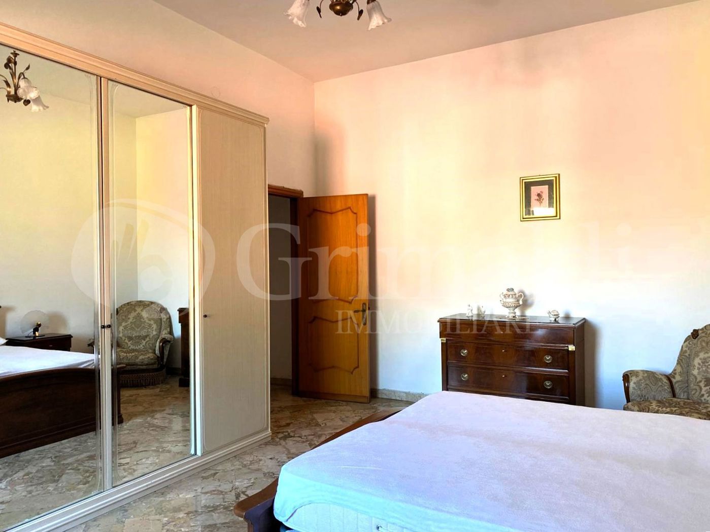 Casa indipendente con box a Galatone