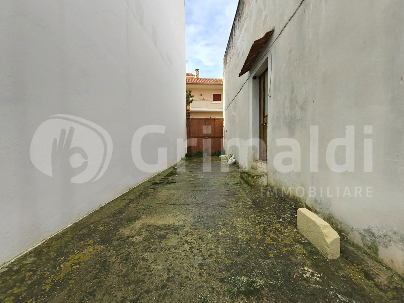 Casa indipendente con giardino a Sannicola