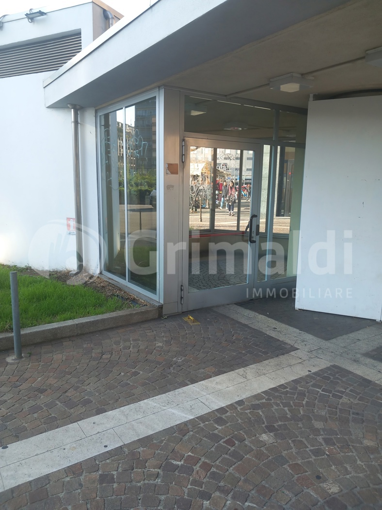 Box/Garage 26mq in vendita a Milano