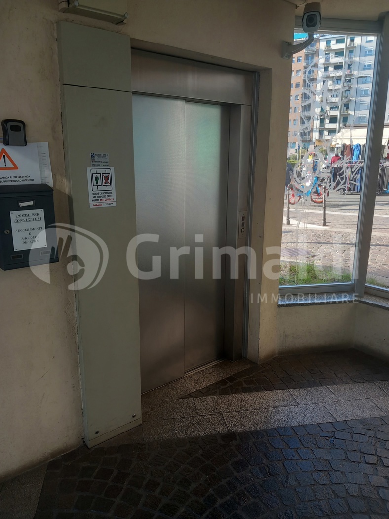 Box/Garage 26mq in vendita a Milano
