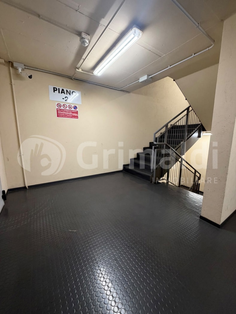 Box/Garage 25mq in vendita a Milano