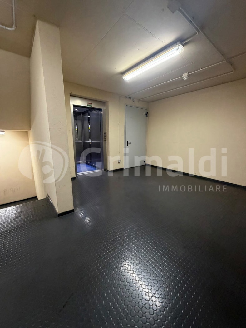Box/Garage 25mq in vendita a Milano