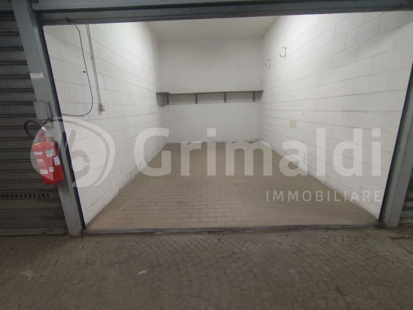 Box/Garage 18mq in vendita a Milano