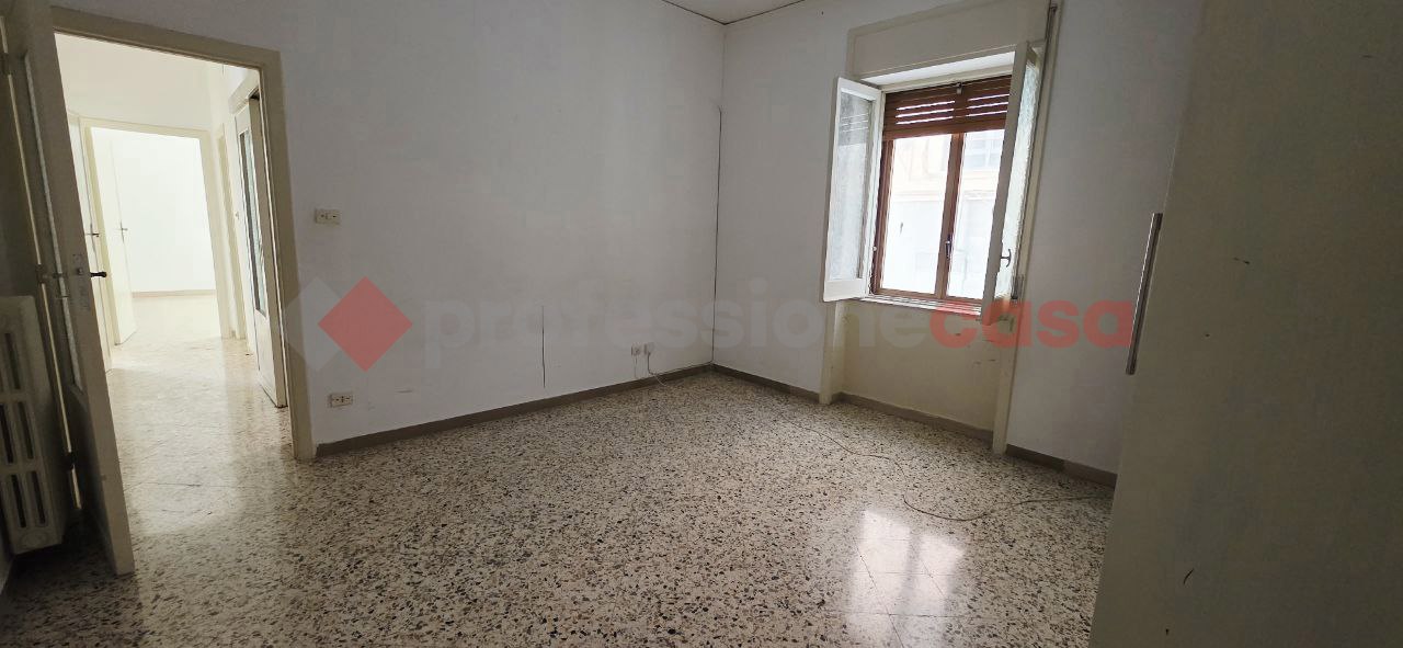 Trilocale da ristrutturare a Nocera Inferiore