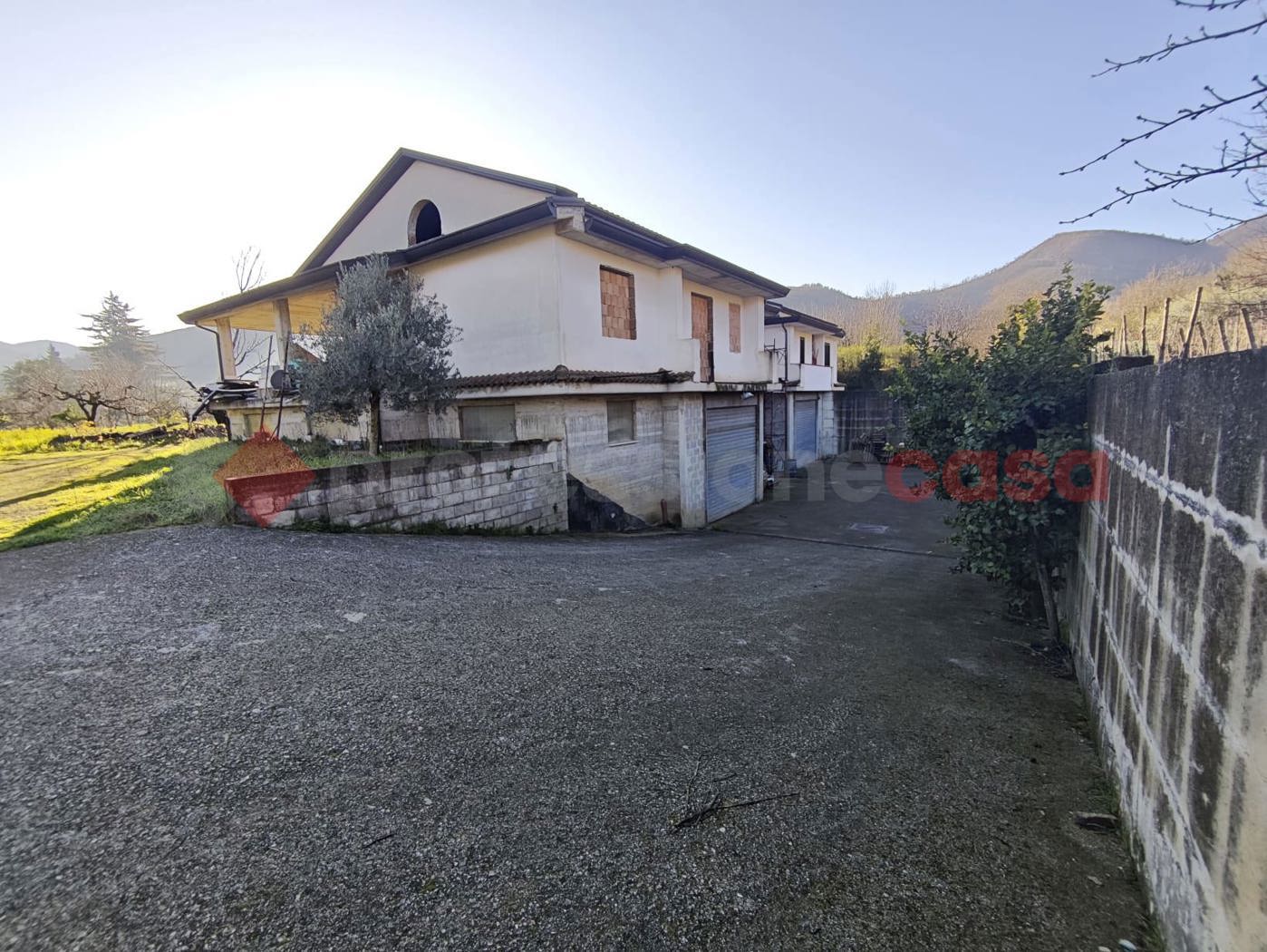 Villa Bifamiliare in vendita a Mercato San Severino