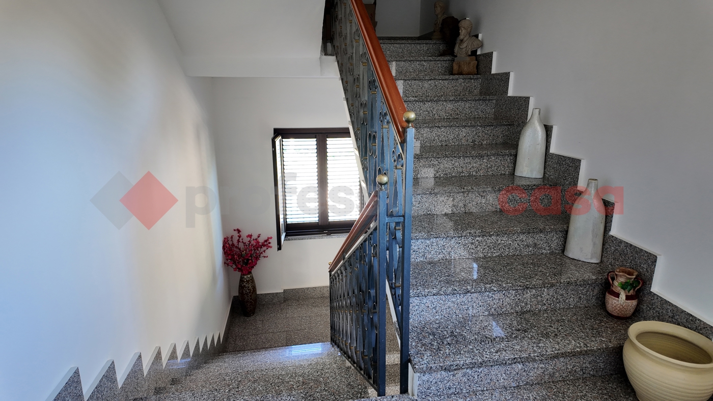 Casa indipendente con giardino a Nocera Superiore